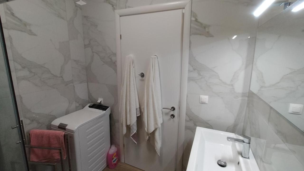To Helidoni Apartment & Gardens Νικήτη Εξωτερικό φωτογραφία