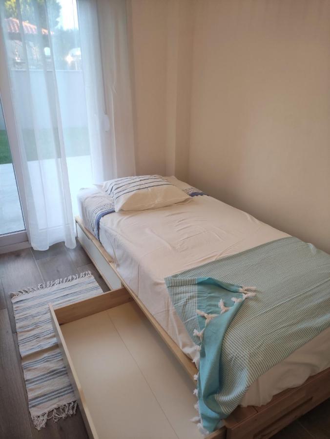 To Helidoni Apartment & Gardens Νικήτη Εξωτερικό φωτογραφία
