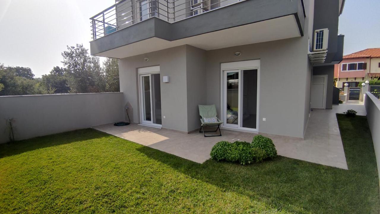 To Helidoni Apartment & Gardens Νικήτη Εξωτερικό φωτογραφία